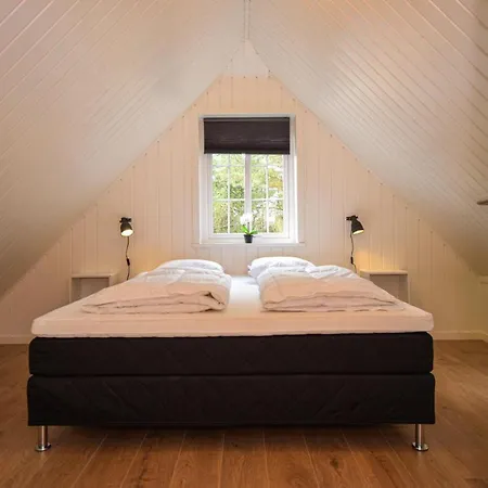 Holiday home Nice In W/ Sauna, Wifi And 5 Bedrooms